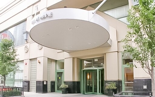 Foto del edificio - 111 W Maple St