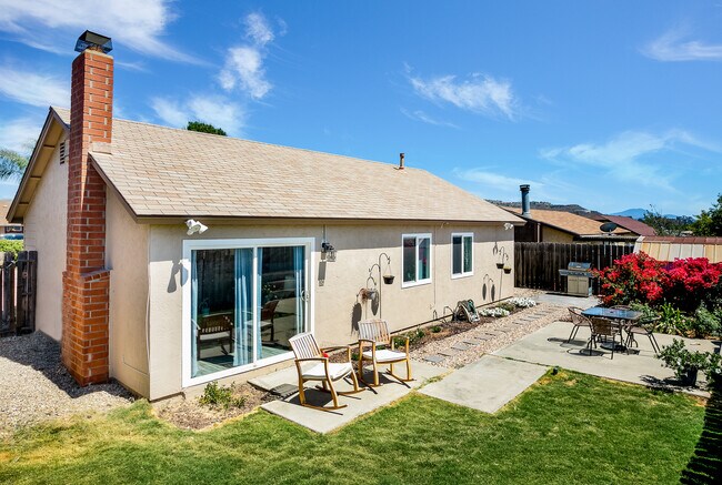 Foto del edificio - 9956 Cleary St