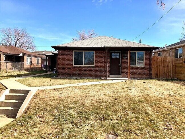 City Park Gem! Pet Friendly 2-bed 1-bath duplex with parking included! - City Park Gem! Pet Friendly 2-bed 1-bath duplex with parking included! Apartment