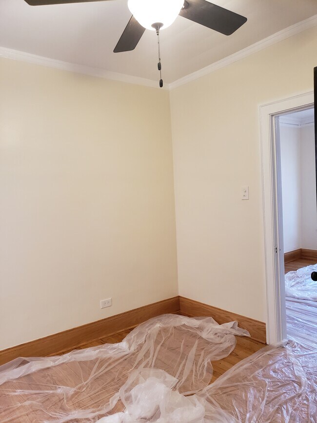 Bedroom - 8231 S Elizabeth St