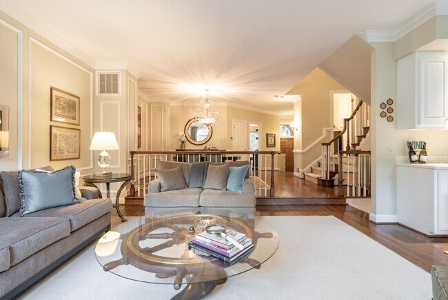 Foto del edificio - 1532 Hampton Hill Cir