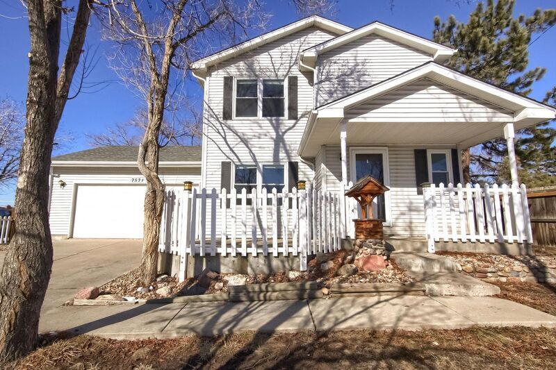7571 W Arkansas Ave, Lakewood, CO 80232 House Rental in Lakewood, CO