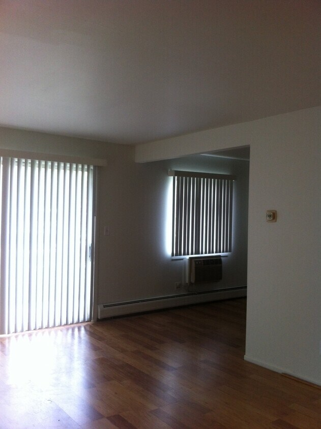 Building Photo - 3 Villa Verde Dr