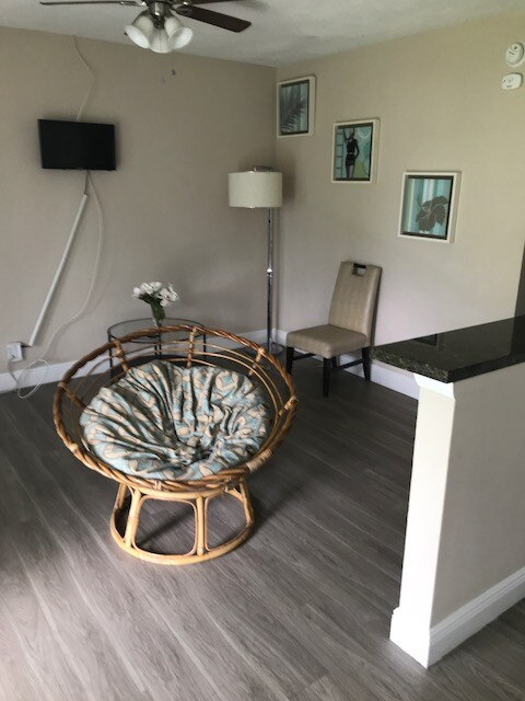 Foto del edificio - 3212 SE 7th St