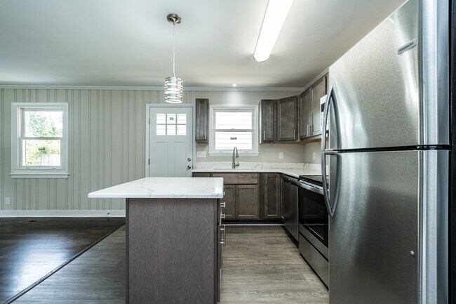 Foto del edificio - 504 N Maple St