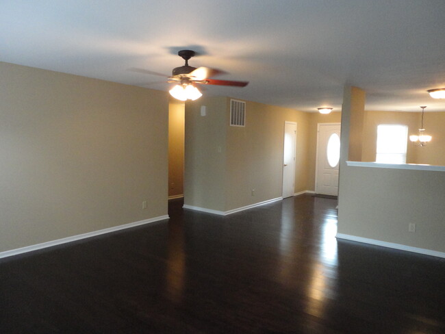 Foto del edificio - 8457 S Firefly Dr