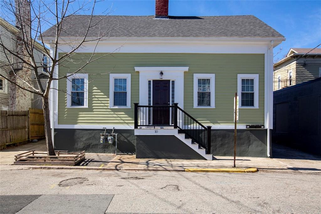 Primary Photo - 10 Ringgold St