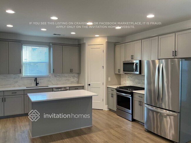 Foto del edificio - 253 Founders Ln