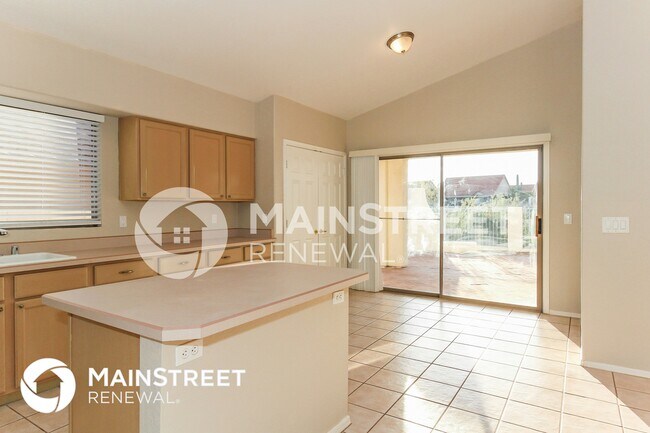 Foto del edificio - 11151 N Desert Flower Dr