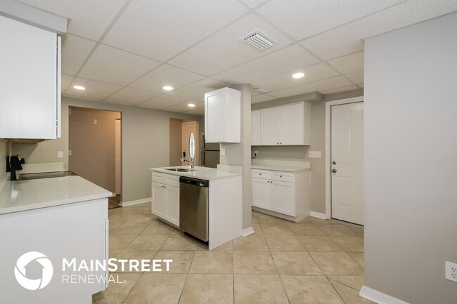 Foto del edificio - 812 65th Ave Dr W