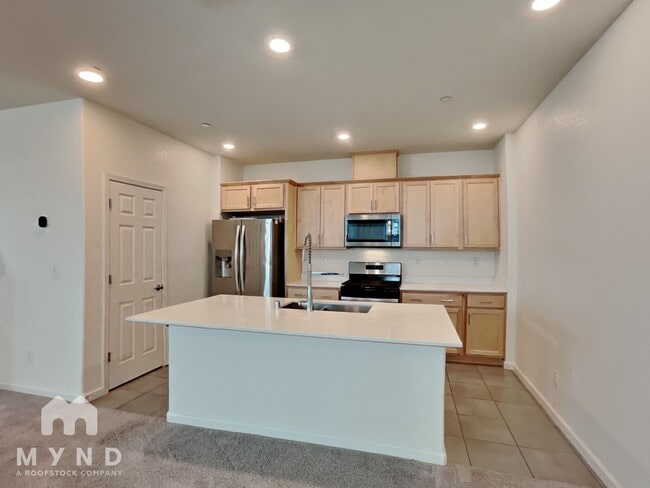 Building Photo - 8207 C Lopez Jr Wy