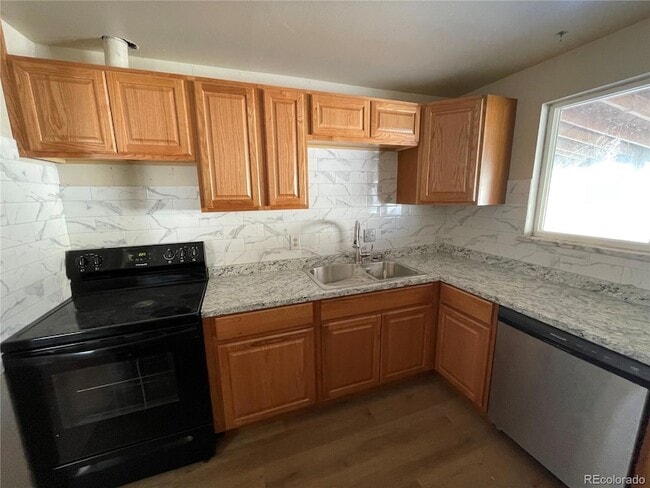 Photo - 1250 S Ames St House