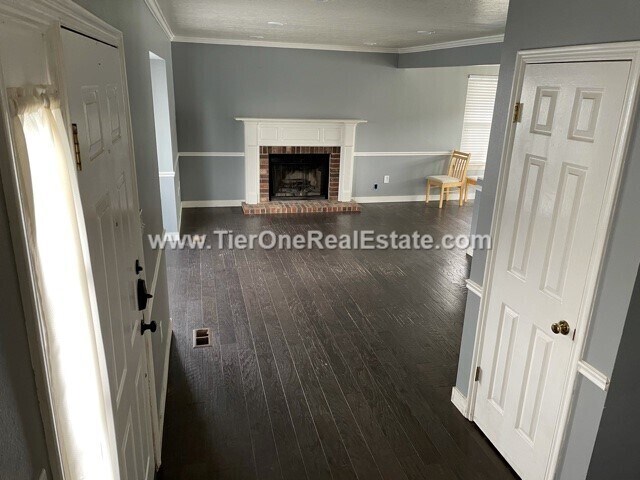 Foto del edificio - No Security Deposit Option available!!