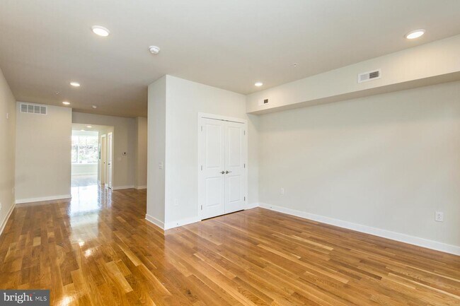Foto del edificio - 1647 Germantown Ave