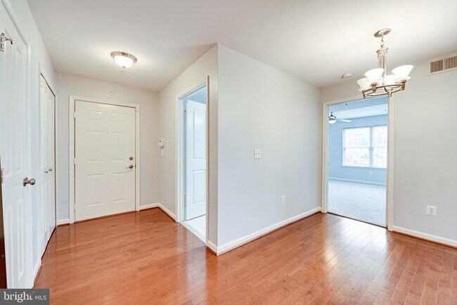 Building Photo - 4108 Monument Ct