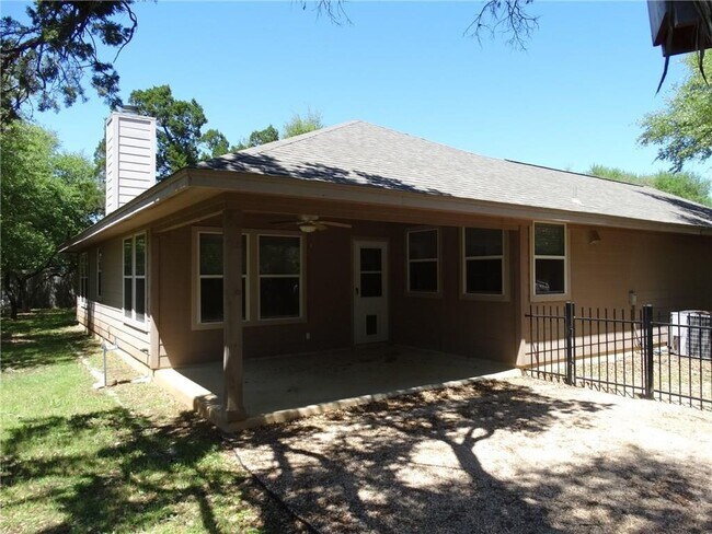 Foto del edificio - 18605 Buckhorn Cir