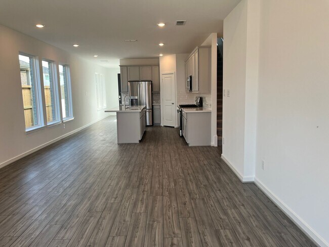 Foto del edificio - 22111 Paula Bluff Ln