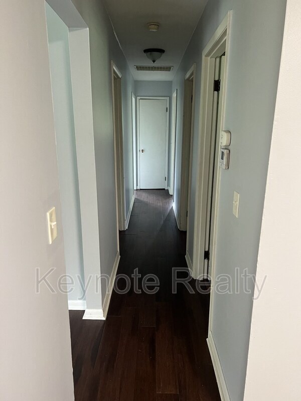 Foto del edificio - 5688 Decker Rd