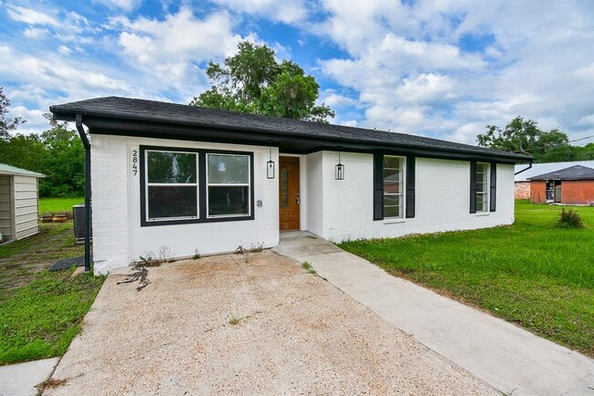 Foto del edificio - 2847 County Rd 510A