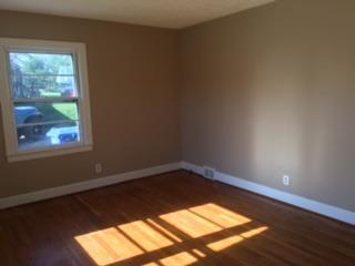 Building Photo - 140 Leesway Dr