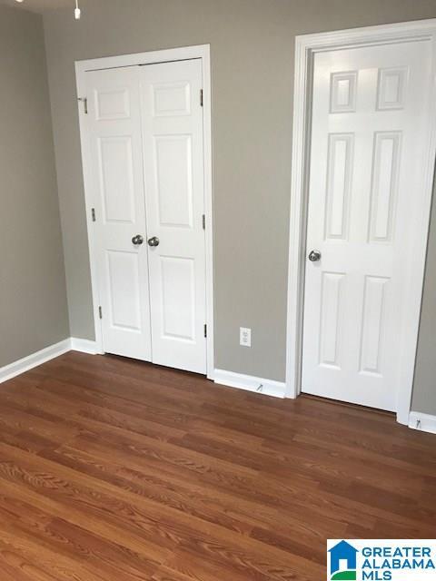 Foto del edificio - 4555 Rock Creek Cir
