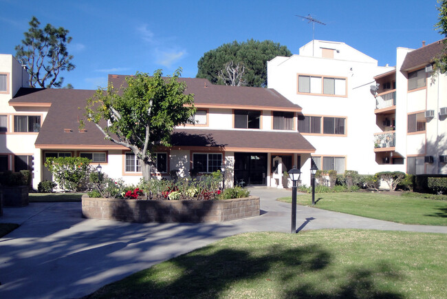 Foto del edificio - Southpointe Villa Affordable Senior Community