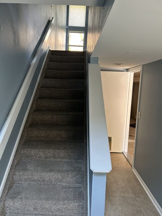Foto del edificio - 4245 Autumn Heights Dr