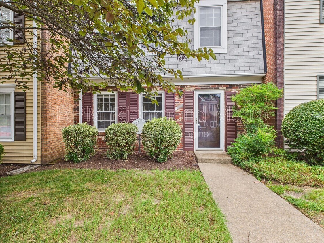 Primary Photo - 1507 Skirmish Run Dr