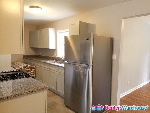 Foto del edificio - 141 Ellendale Ln NW