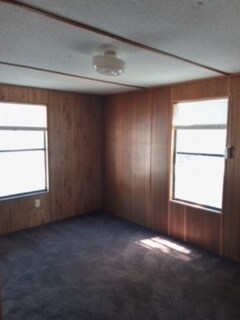 Foto del edificio - 12408 N Florida Ave