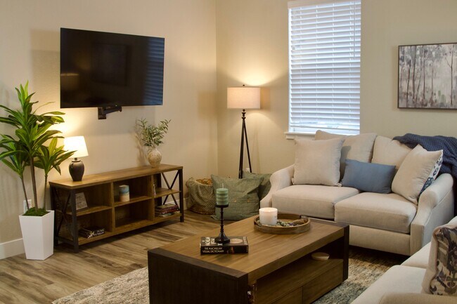 Foto del edificio - 270 S Cherrywood Dr