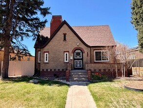 Building Photo - 557 S University Blvd
