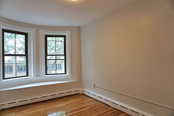 Building Photo - 106 Willow St