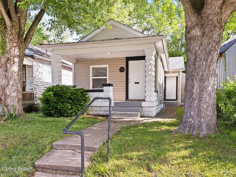 Foto principal - 3212 Hale Ave