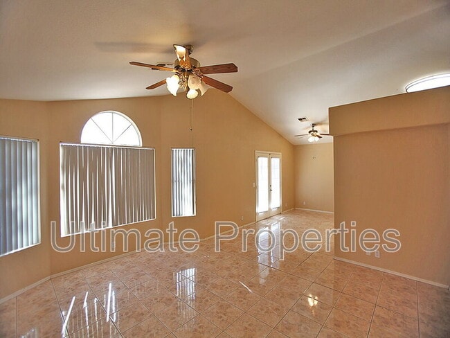 Photo - 6853 W State Ave House