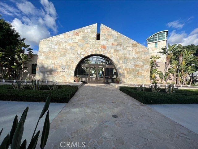Building Photo - 3704 Rivington