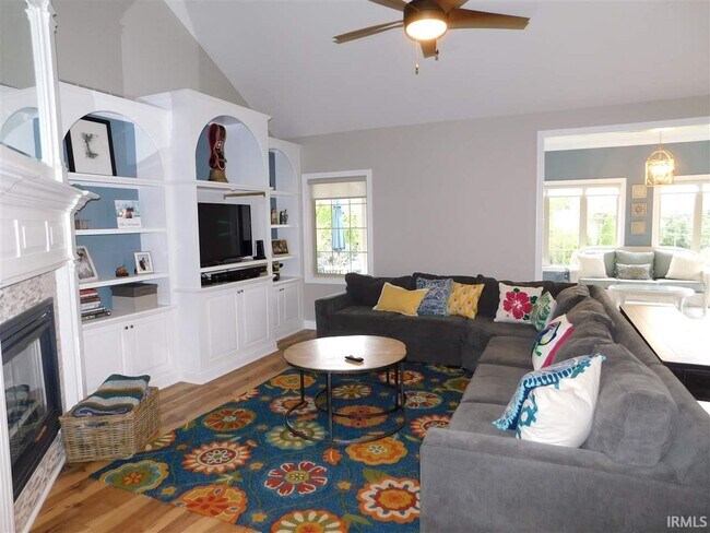 Building Photo - 2077 Pebble Beach Dr