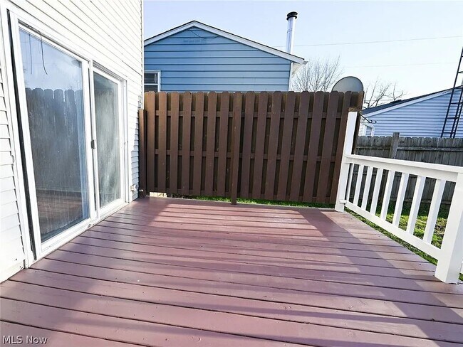 Foto del edificio - 5498 Broad Blvd