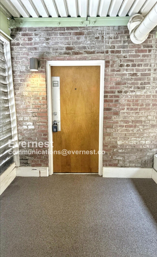 Foto del edificio - 315 N Spruce St