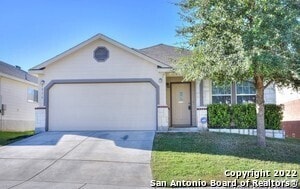Building Photo - 5854 Providence Oak