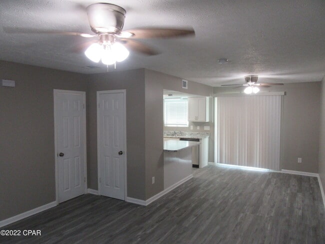 Foto del edificio - 2912 Sequoia Ave