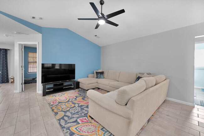 Foto del edificio - 2287 Harlan Ave