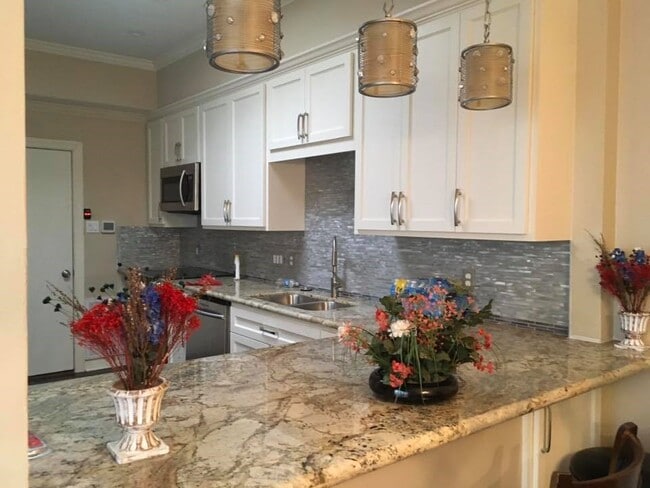 Building Photo - 4116 Meyerwood Dr