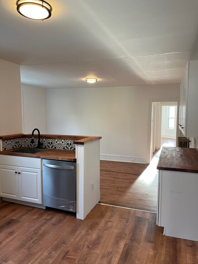 152 Bracewell Ave Unit 152 Bracewell, North Adams, MA 01247