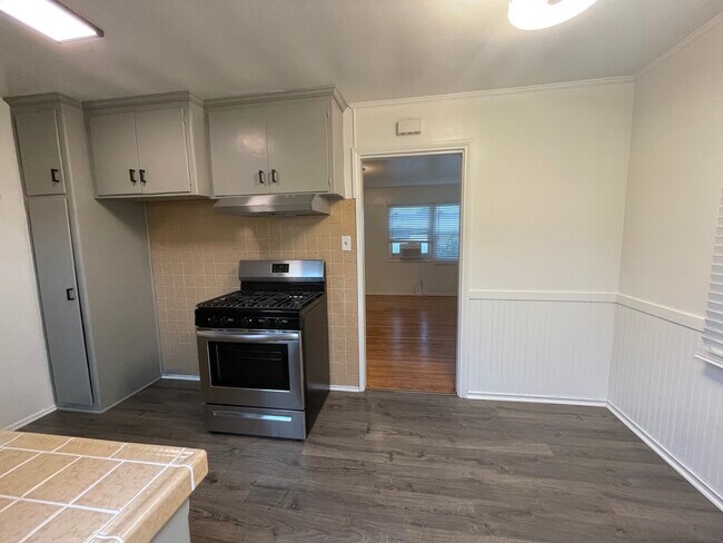 Kitchen - 2942 W Via Acosta