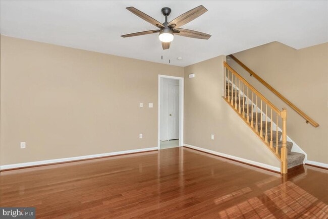 Building Photo - 37 S Colonial Dr