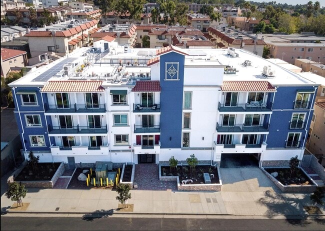 Commerce Villas Apartments