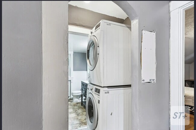 Foto del edificio - 624 Frayne St