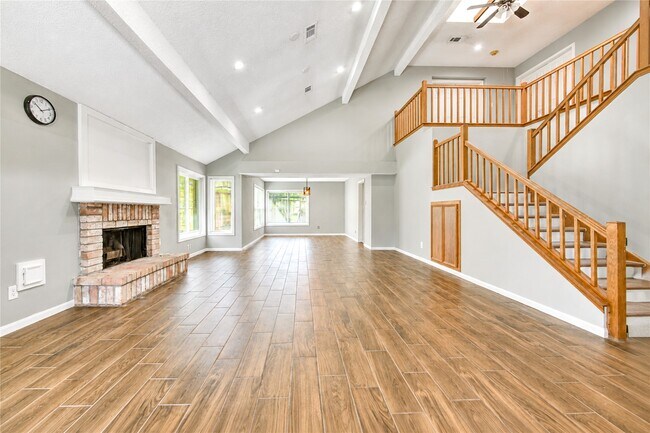 Foto del edificio - 13103 Wickersham Ln