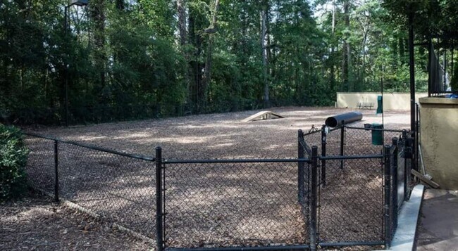 Foto del edificio - 3448 N Druid Hills Rd